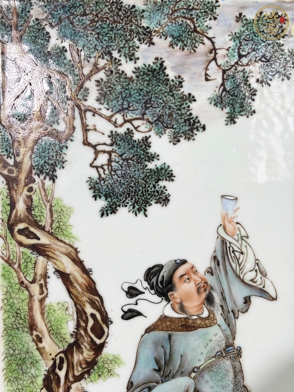 古玩陶瓷舉杯邀明月瓷板畫真品鑒賞圖