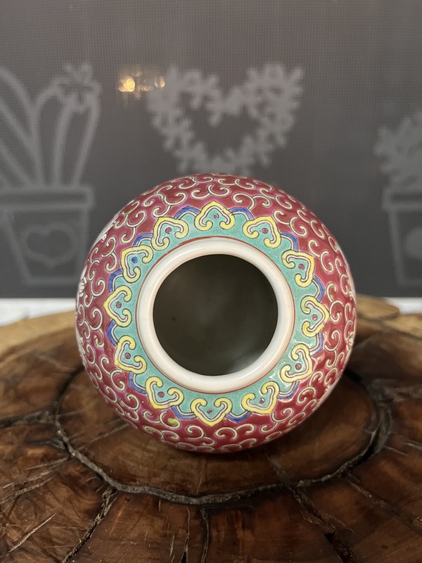 古玩陶瓷胭脂紅粉彩花卉紋罐拍賣，當(dāng)前價(jià)格588元
