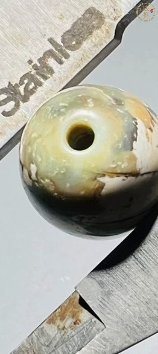 古玩玉器地方料橄欖型珠真品鑒賞圖