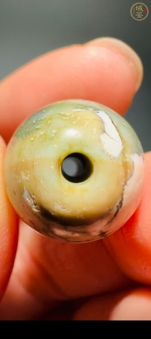 古玩玉器地方料橄欖型珠真品鑒賞圖