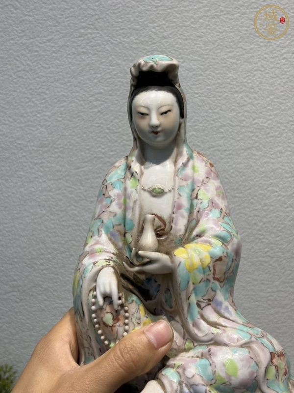 古玩觀音塑像真品鑒賞圖
