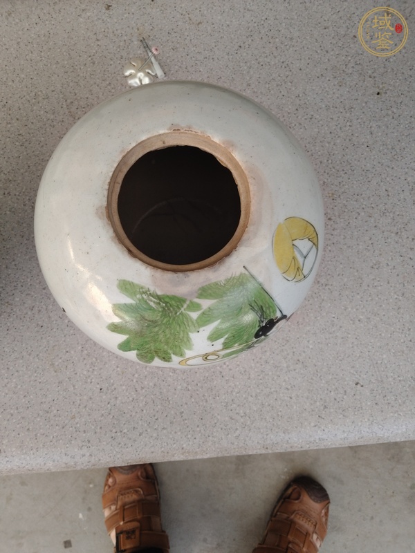 古玩陶瓷粉彩教子圖人物紋冬瓜罐真品鑒賞圖