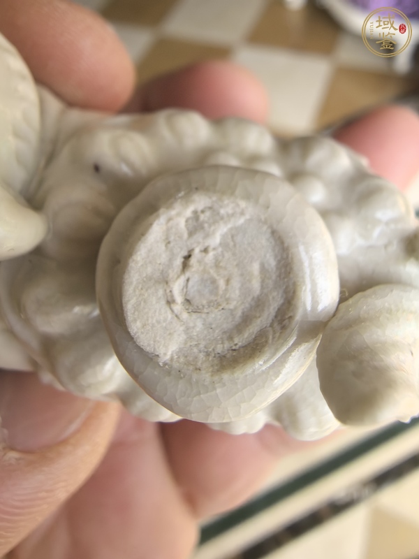 古玩陶瓷青白釉獅子燭臺(tái)真品鑒賞圖
