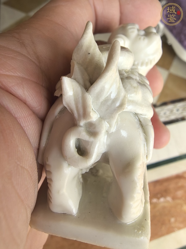 古玩陶瓷青白釉獅子燭臺(tái)真品鑒賞圖