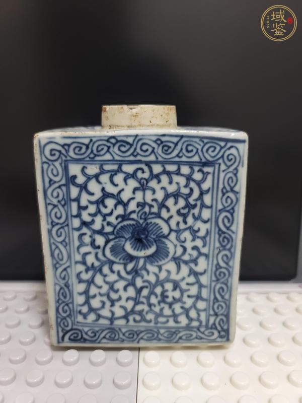 古玩陶瓷清中期青花纏枝蓮茶葉罐真品鑒賞圖