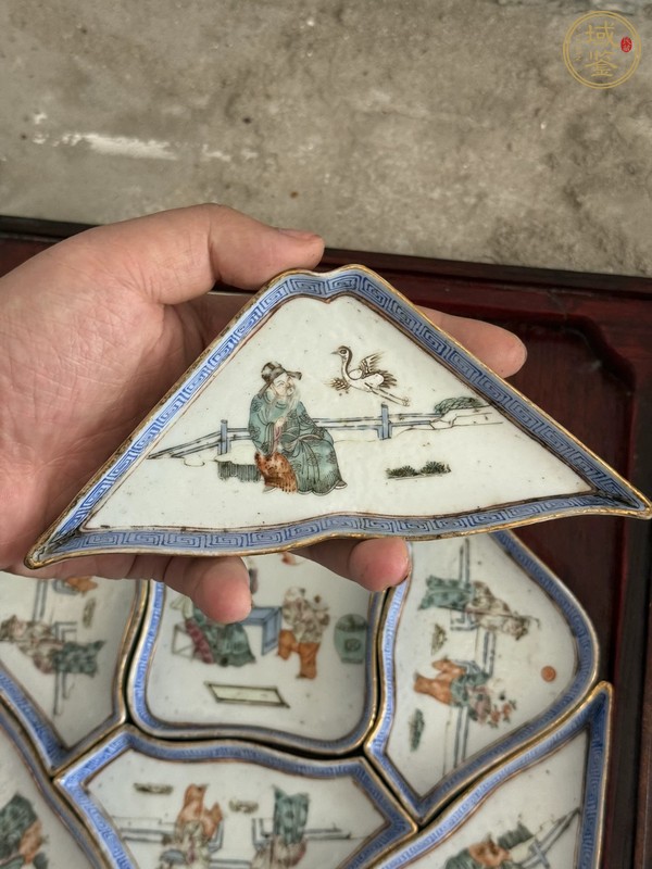 古玩陶瓷人物紋粉彩九攢盤真品鑒賞圖