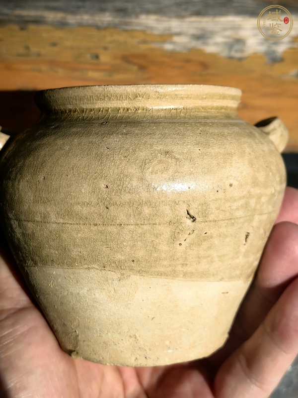 古玩青釉雙耳罐真品鑒賞圖