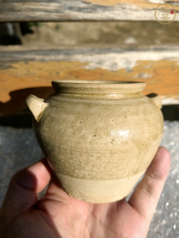 古玩陶瓷青釉雙耳罐真品鑒賞圖