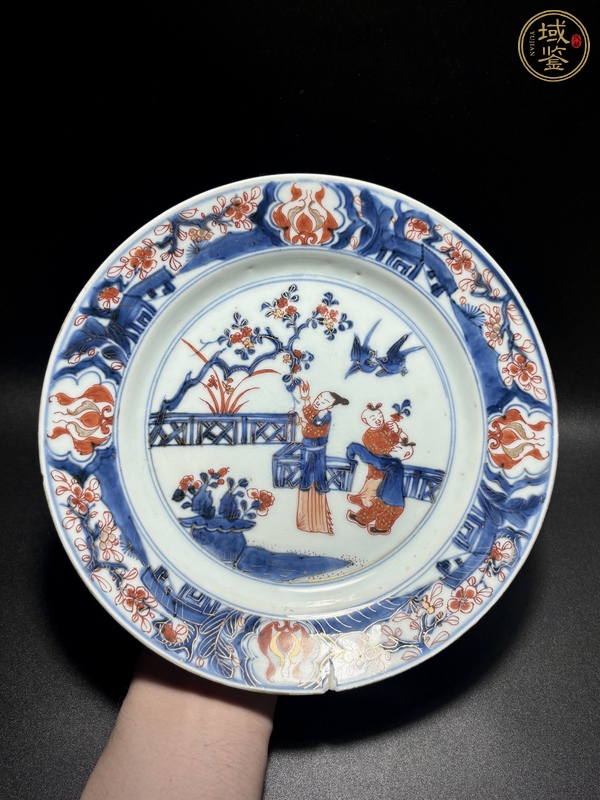 古玩陶瓷青花礬紅人物故事盤真品鑒賞圖