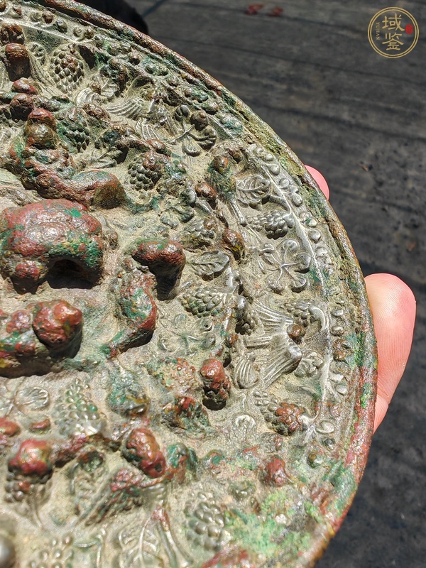 古玩銅器唐海獸葡萄鏡真品鑒賞圖