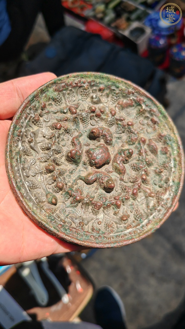 古玩銅器唐海獸葡萄鏡真品鑒賞圖