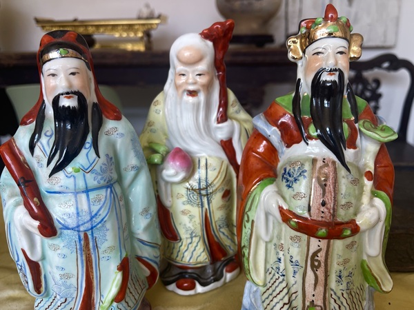 古玩陶瓷粉彩三星造像拍賣，當(dāng)前價(jià)格350元