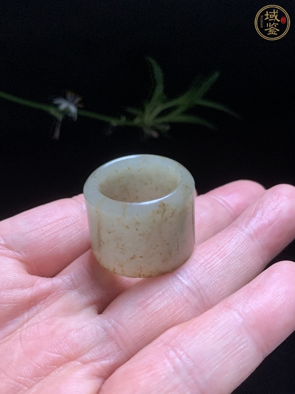 古玩玉器和田玉雕“素紋扳指”真品鑒賞圖