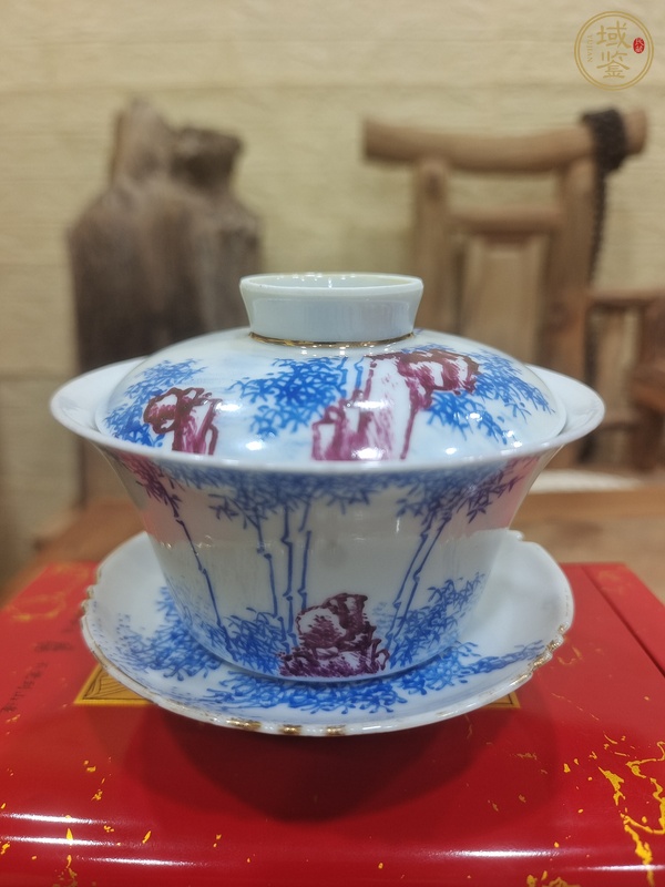 古玩陶瓷民國 藍(lán)料彩竹紋蓋碗真品鑒賞圖