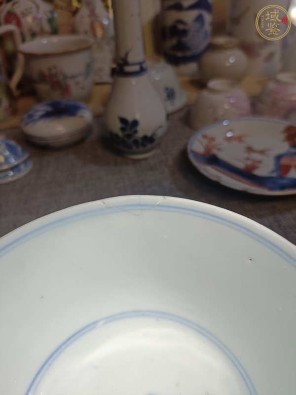 古玩陶瓷青花螭龍紋茶碗真品鑒賞圖