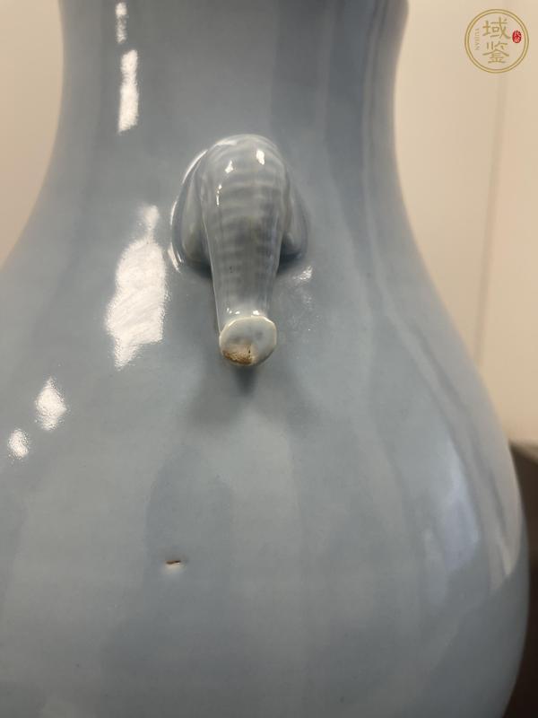 古玩陶瓷天藍(lán)釉象耳瓶真品鑒賞圖