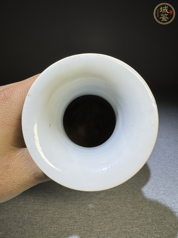古玩陶瓷青花人物加彩筒瓶真品鑒賞圖