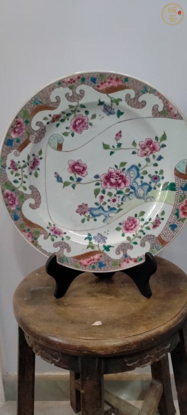 古玩陶瓷雍正粉彩花卉盤真品鑒賞圖