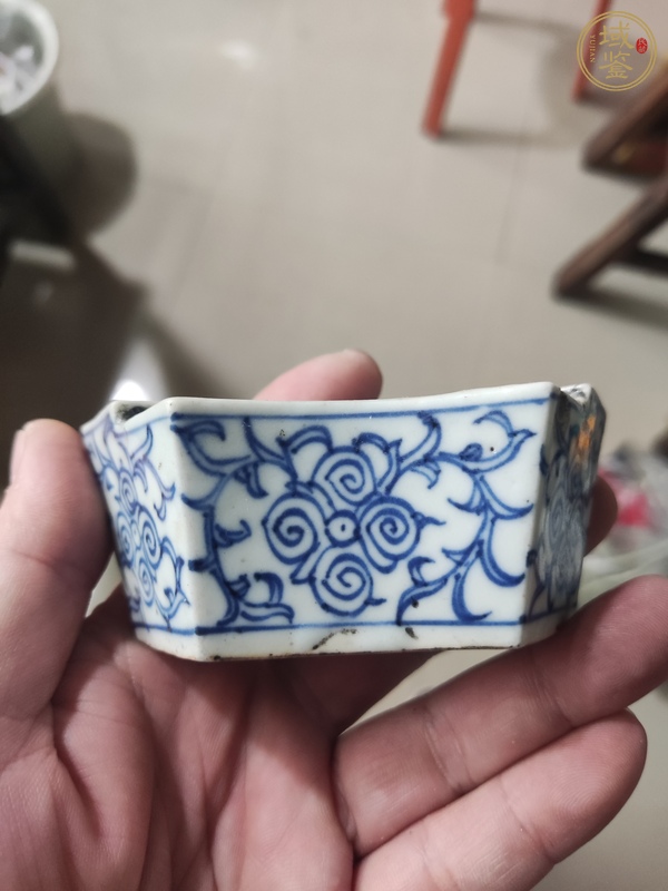 古玩陶瓷青花筆插真品鑒賞圖