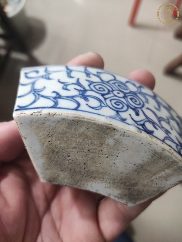 古玩陶瓷青花筆插真品鑒賞圖