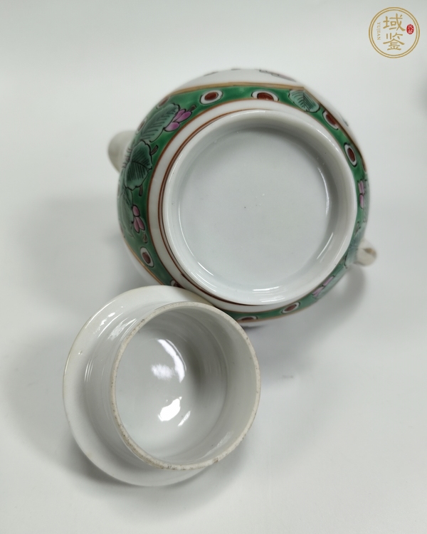 古玩陶瓷粉彩人物紋茶壺真品鑒賞圖