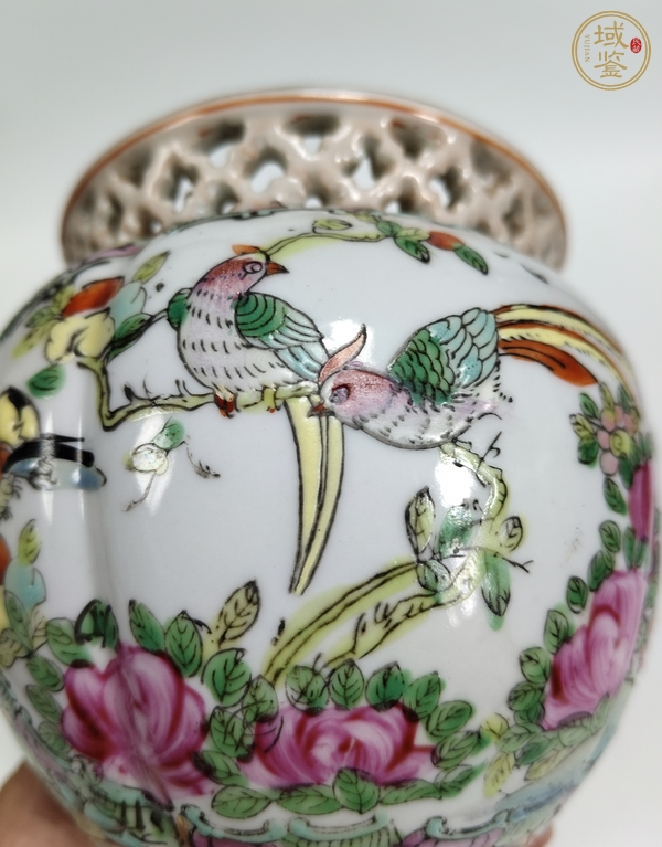古玩陶瓷廣彩花鳥紋花囊真品鑒賞圖