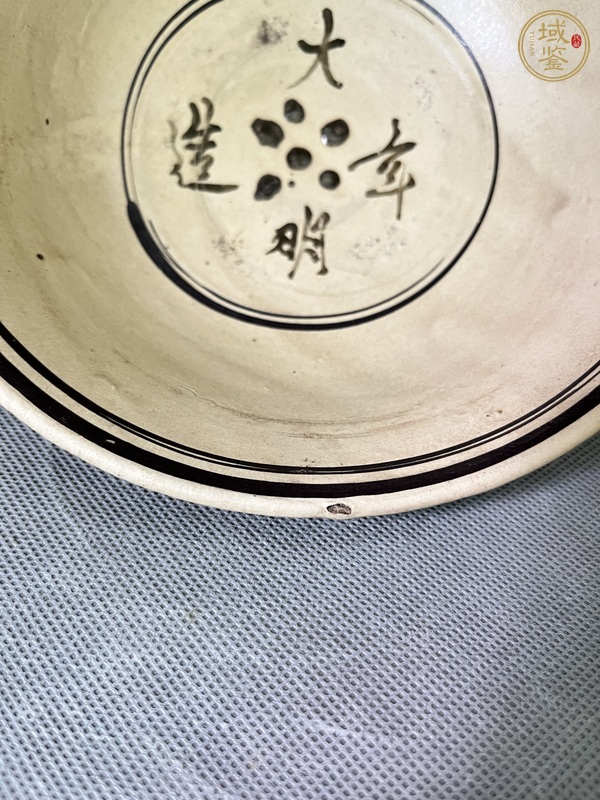 古玩陶瓷磁州窯白地黑彩茶碗真品鑒賞圖
