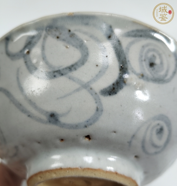 古玩陶瓷青花螺旋紋茶碗真品鑒賞圖