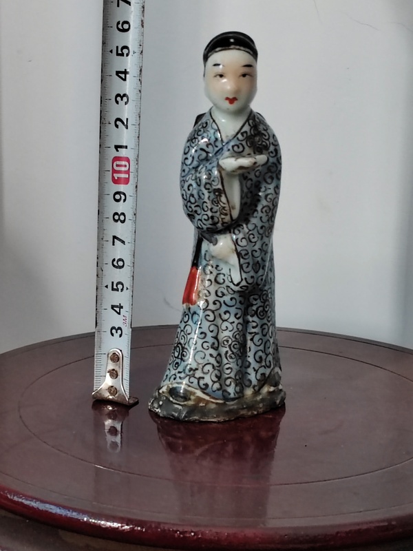 古玩陶瓷漁樵耕讀粉彩人物造像拍賣，當前價格1500元
