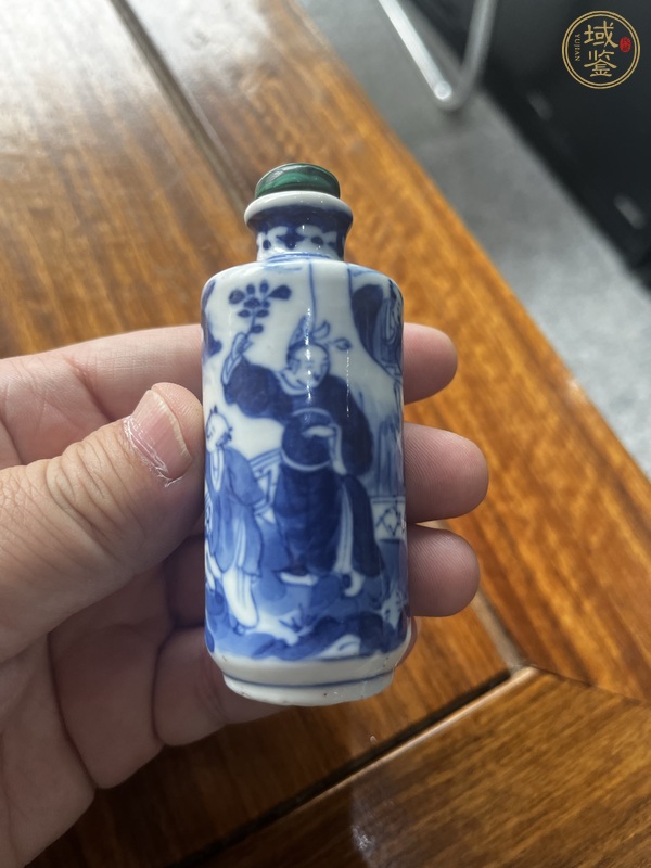 古玩陶瓷鼻煙壺真品鑒賞圖