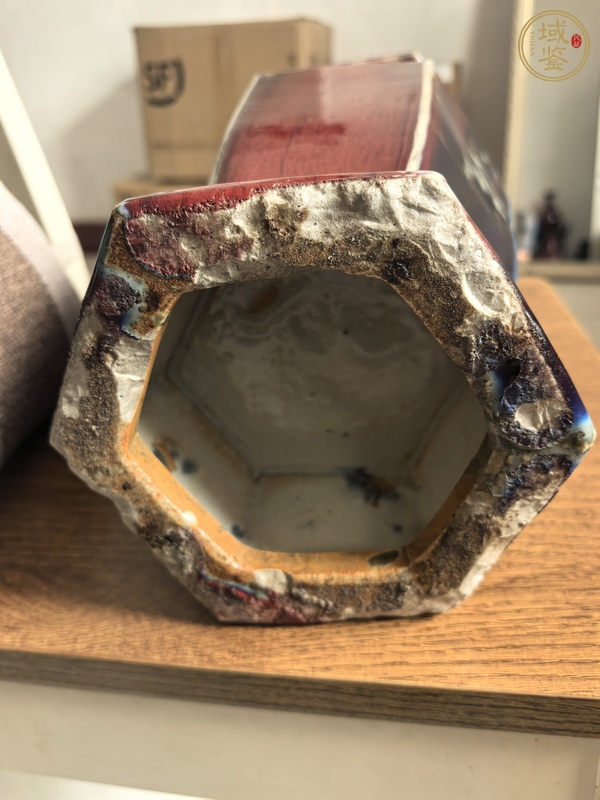 古玩陶瓷鈞紅窯變釉六方瓶真品鑒賞圖