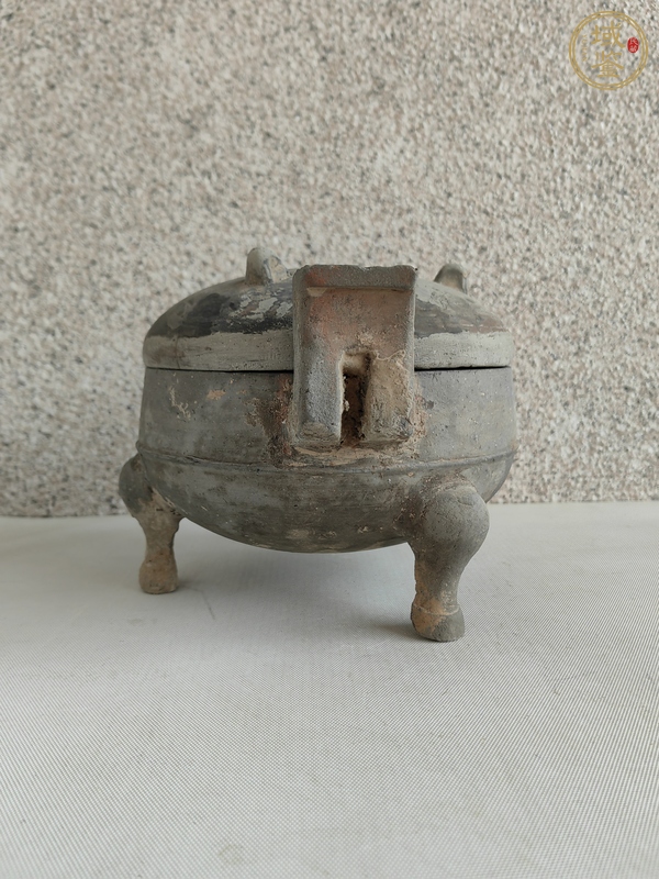 古玩陶瓷灰陶三足鼎真品鑒賞圖