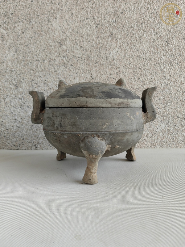古玩陶瓷灰陶三足鼎真品鑒賞圖