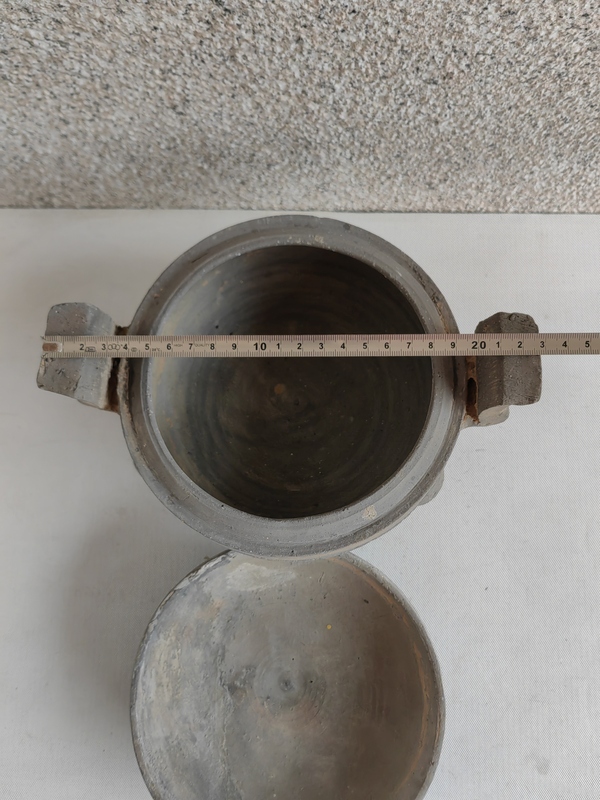 古玩陶瓷灰陶三足鼎拍賣(mài)，當(dāng)前價(jià)格399元