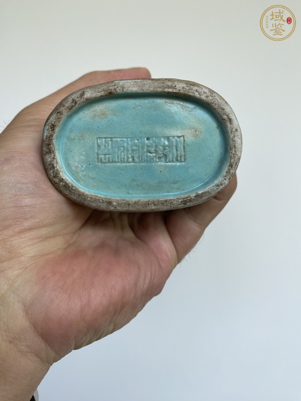 古玩陶瓷民國粉彩雕瓷羅漢瓶真品鑒賞圖