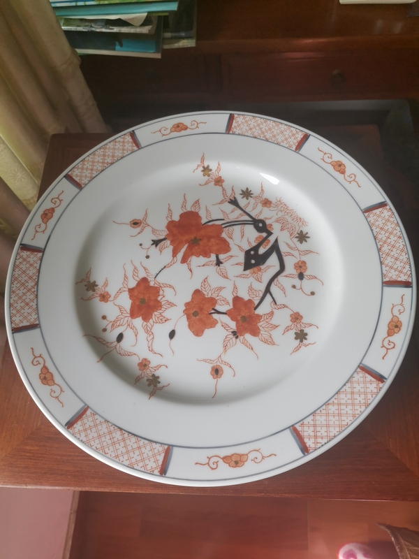 古玩轉(zhuǎn)賣彩繪花卉紋盤拍賣，當(dāng)前價(jià)格1280元