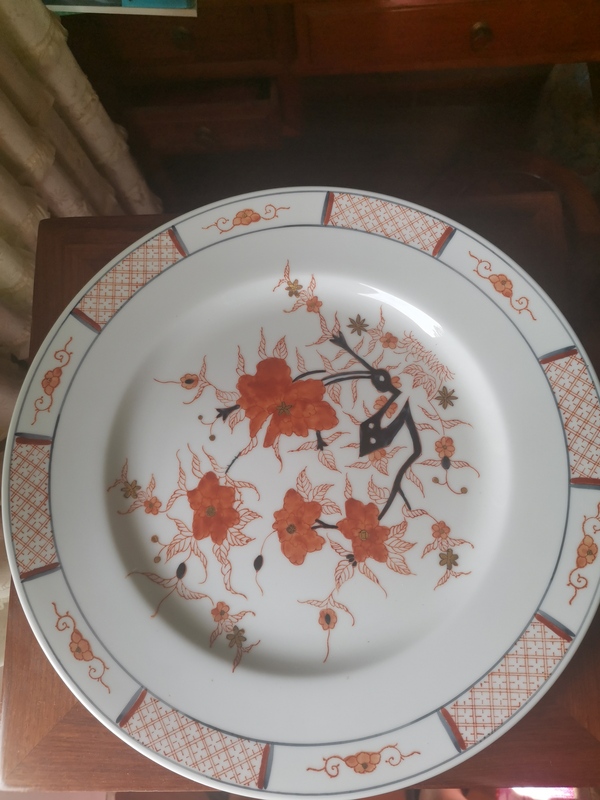 古玩陶瓷彩繪花卉紋盤拍賣，當(dāng)前價(jià)格666元