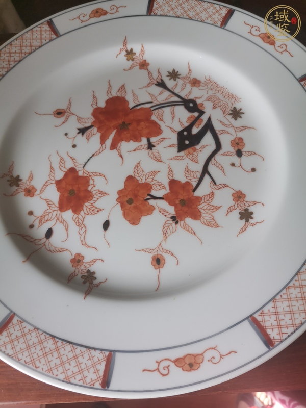 古玩陶瓷彩繪花卉紋盤真品鑒賞圖