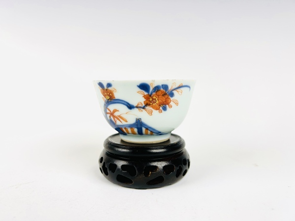 古玩陶瓷清早期·青花礬紅描金杯碟拍賣，當(dāng)前價格99元