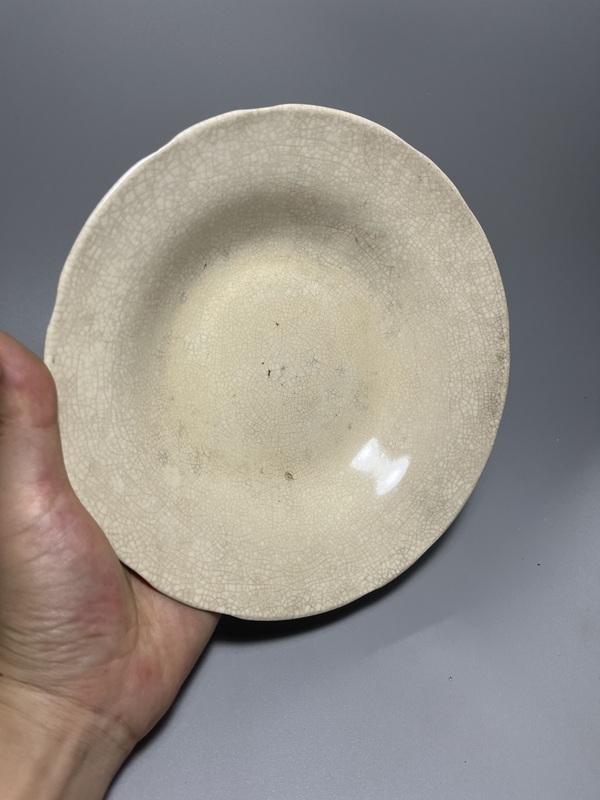 古玩陶瓷漳州窯哥釉盤拍賣，當(dāng)前價(jià)格0元