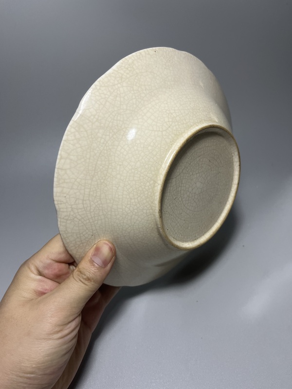 古玩陶瓷漳州窯哥釉盤拍賣，當(dāng)前價(jià)格0元
