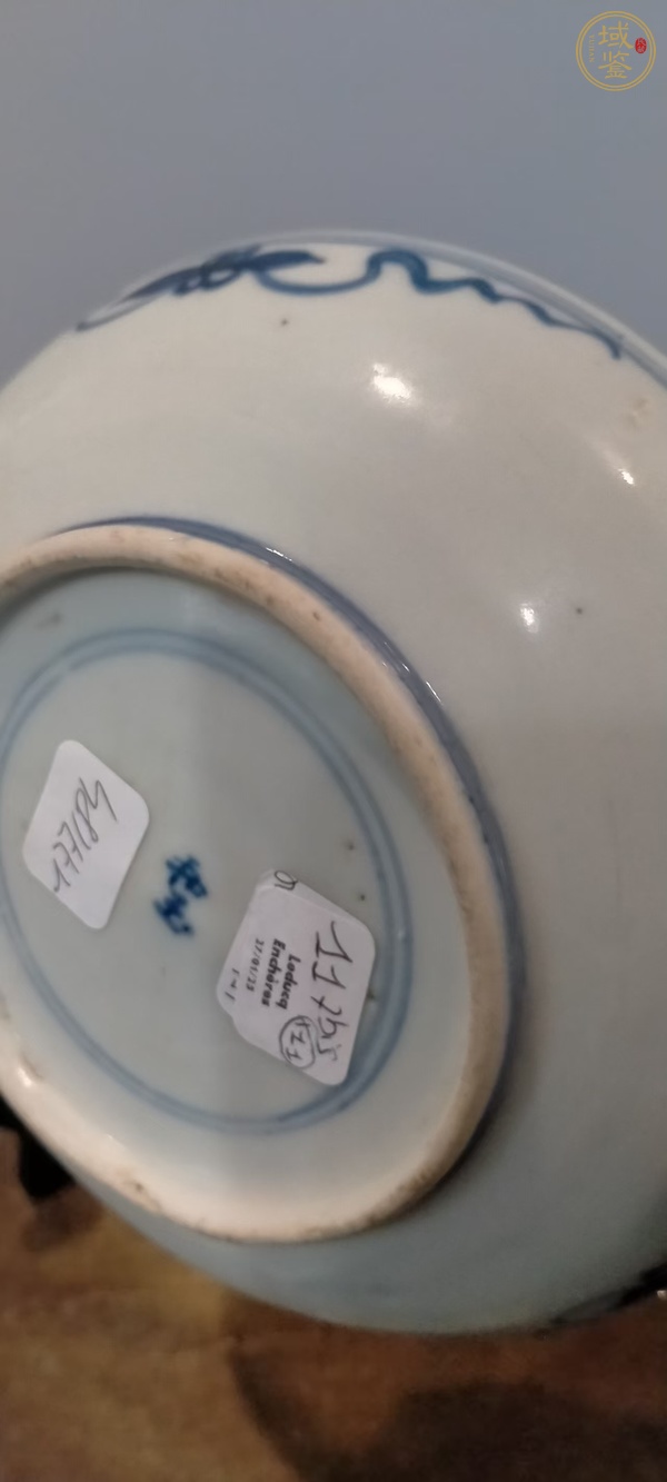古玩陶瓷清中期青花盤真品鑒賞圖