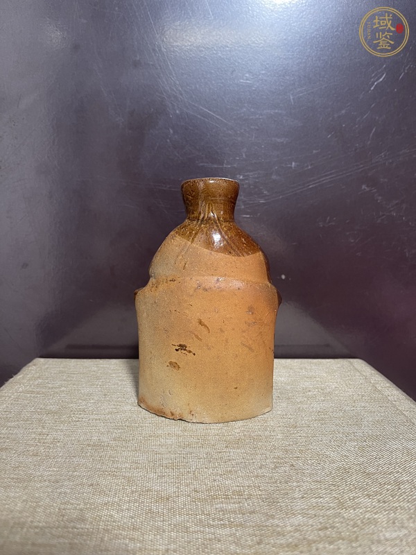 古玩陶瓷醬釉福德正神造像真品鑒賞圖