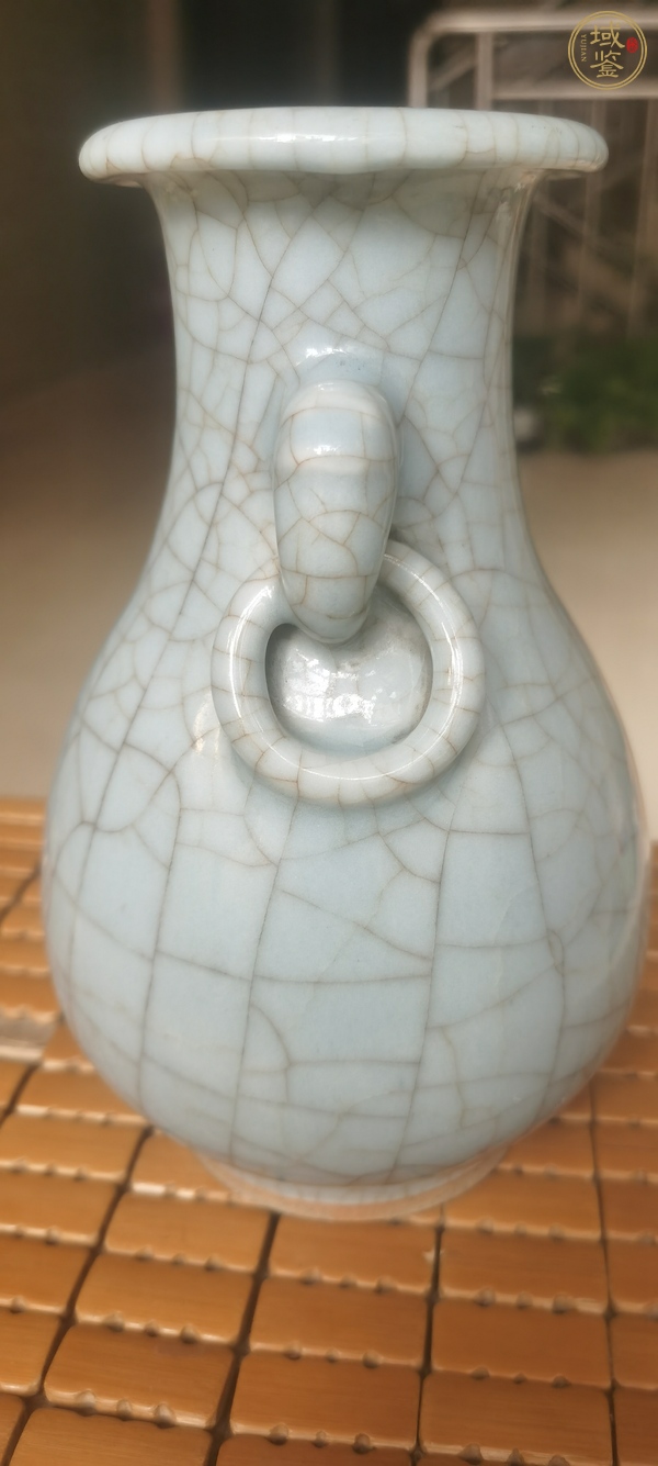 古玩陶瓷清晚·仿官釉雙耳瓶 真品鑒賞圖