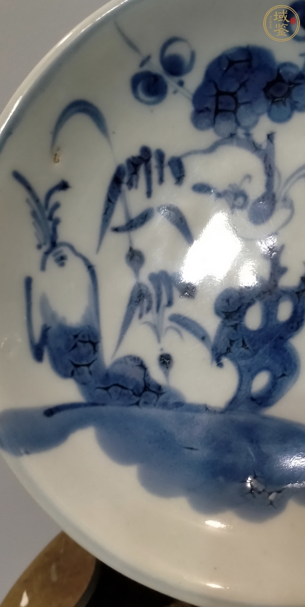 古玩陶瓷青花花卉紋盤真品鑒賞圖