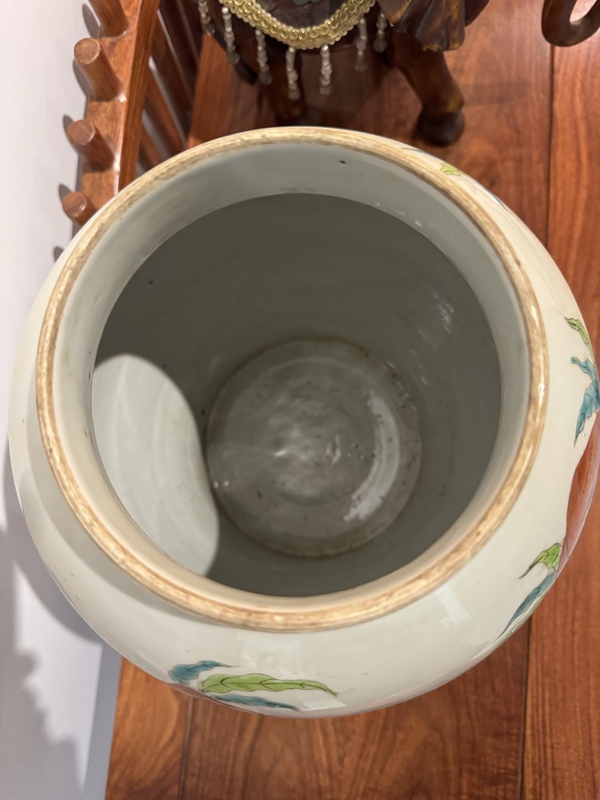 古玩陶瓷粉彩福壽紋將軍罐拍賣,當(dāng)前價(jià)格3888元