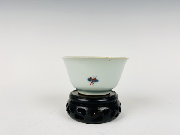 古玩陶瓷清康熙·礬紅描金青花花鳥杯碟拍賣，當(dāng)前價格99元