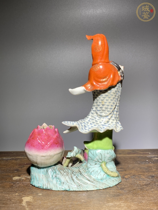 古玩陶瓷粉彩觀音塑像真品鑒賞圖