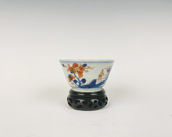 古玩陶瓷清康熙·亭臺樓閣青花礬紅馬蹄杯拍賣，當(dāng)前價格0元