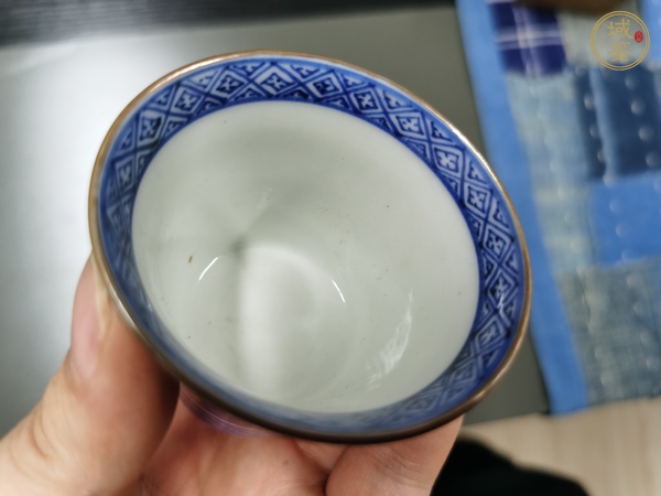 古玩日本明治青花杯真品鑒賞圖